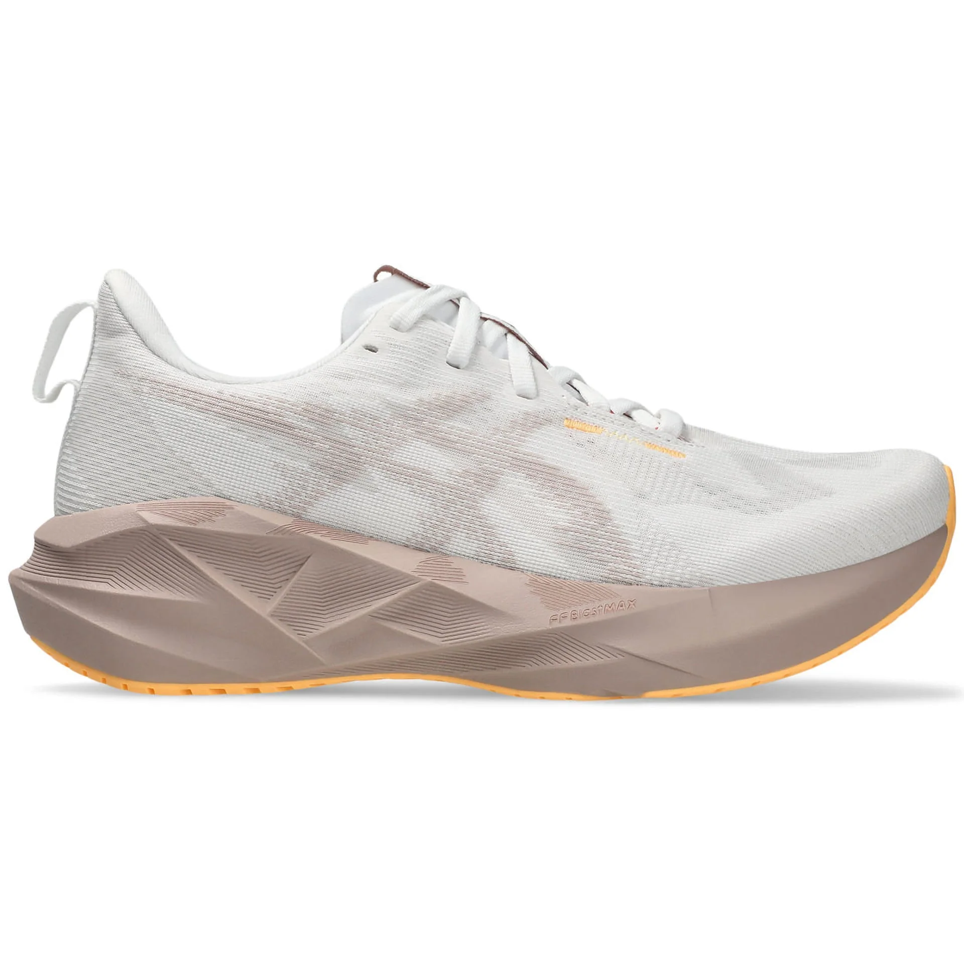 ASICS Novablast 5
