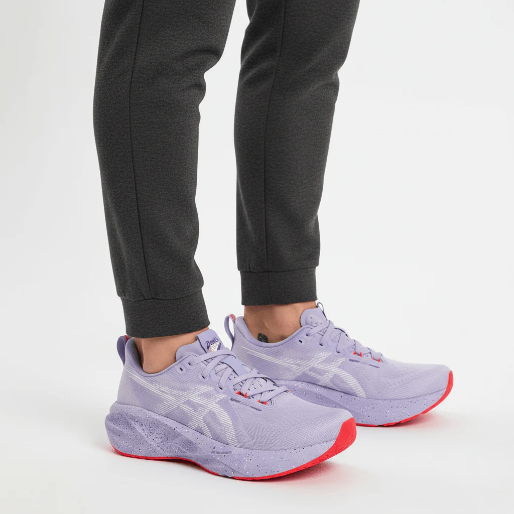 ASICS Novablast 5 Tokyo - Image 2