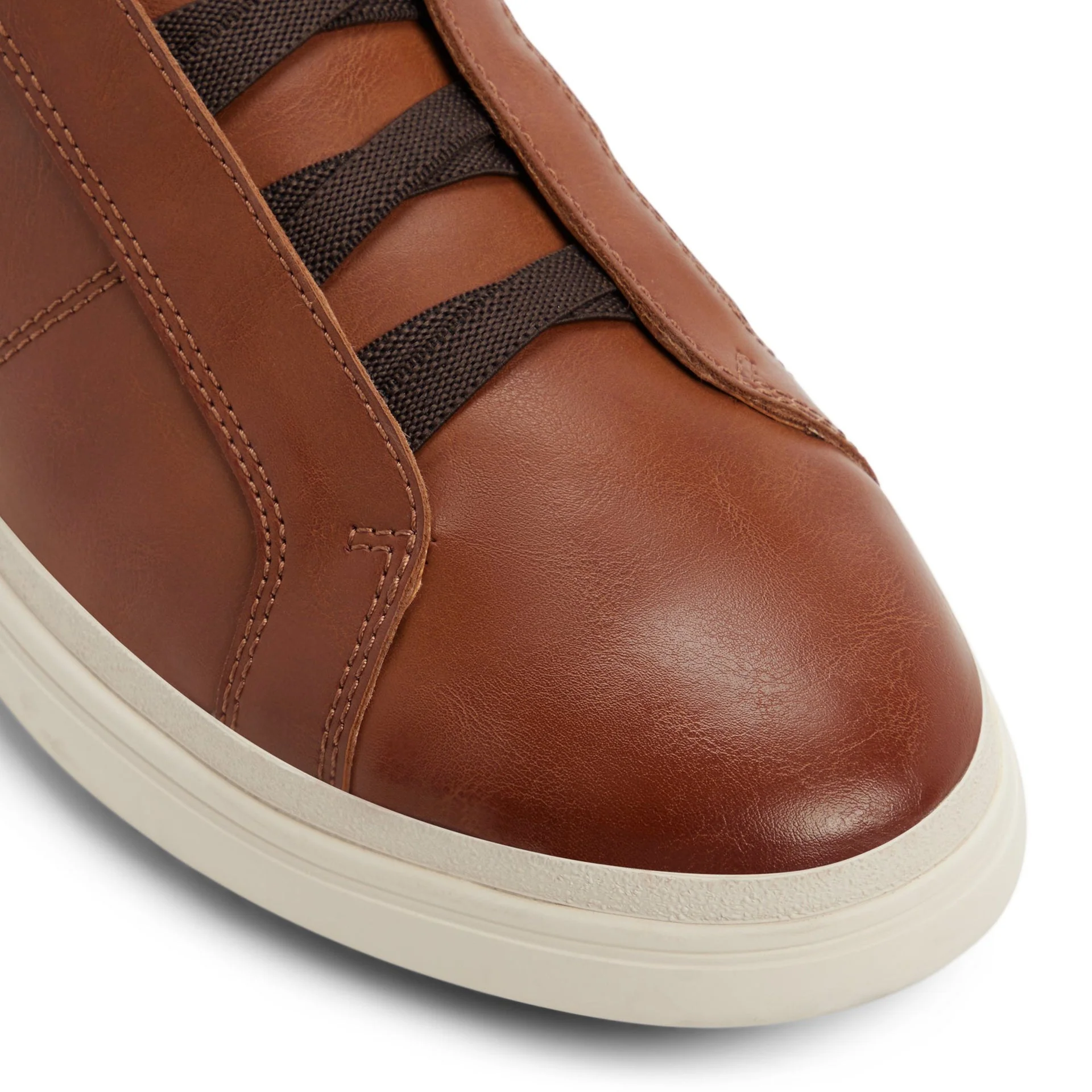 Carlson - Image 5