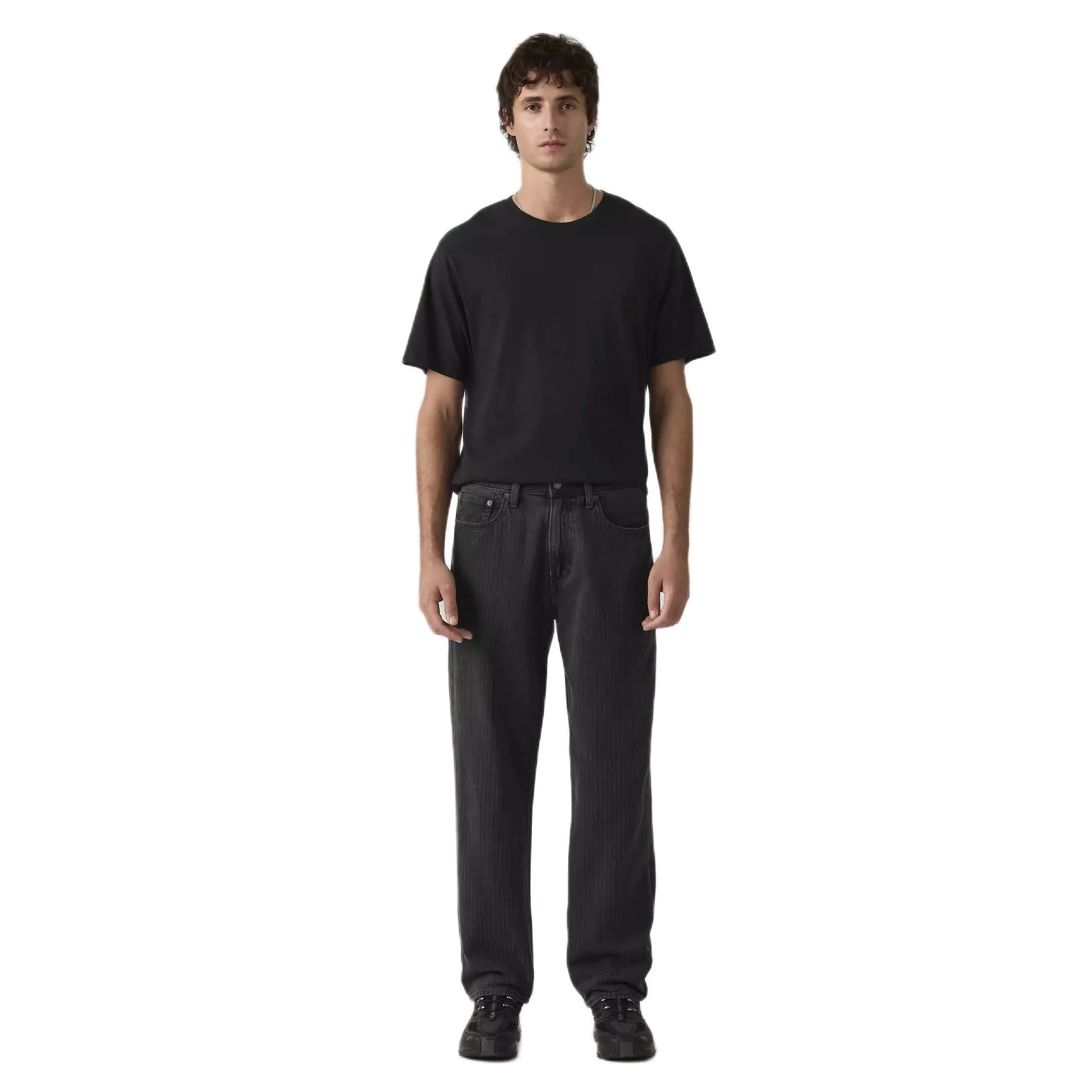 568 Loose Straight