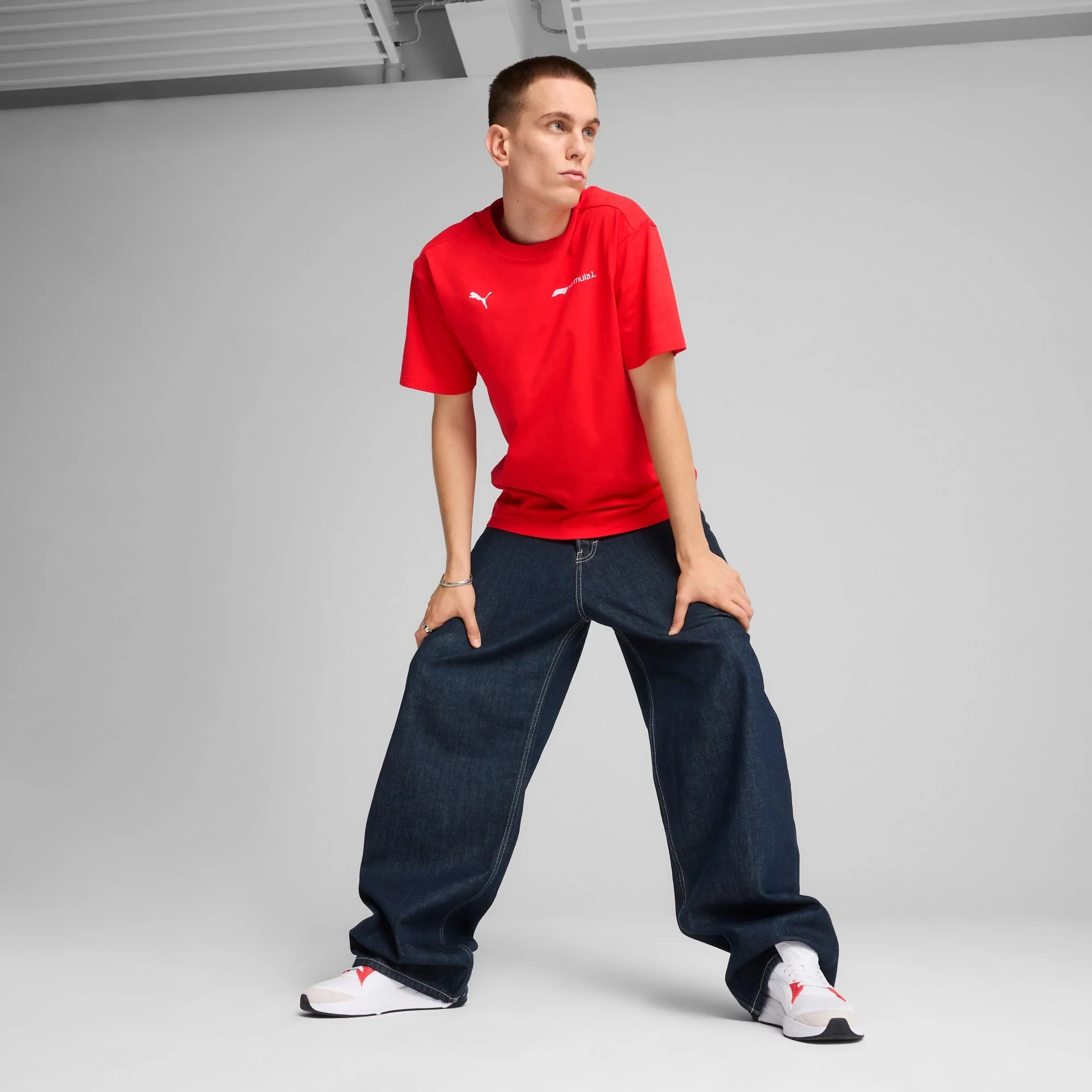 F1® ESS+ Relaxed Graphic T-shirt Men - Image 4