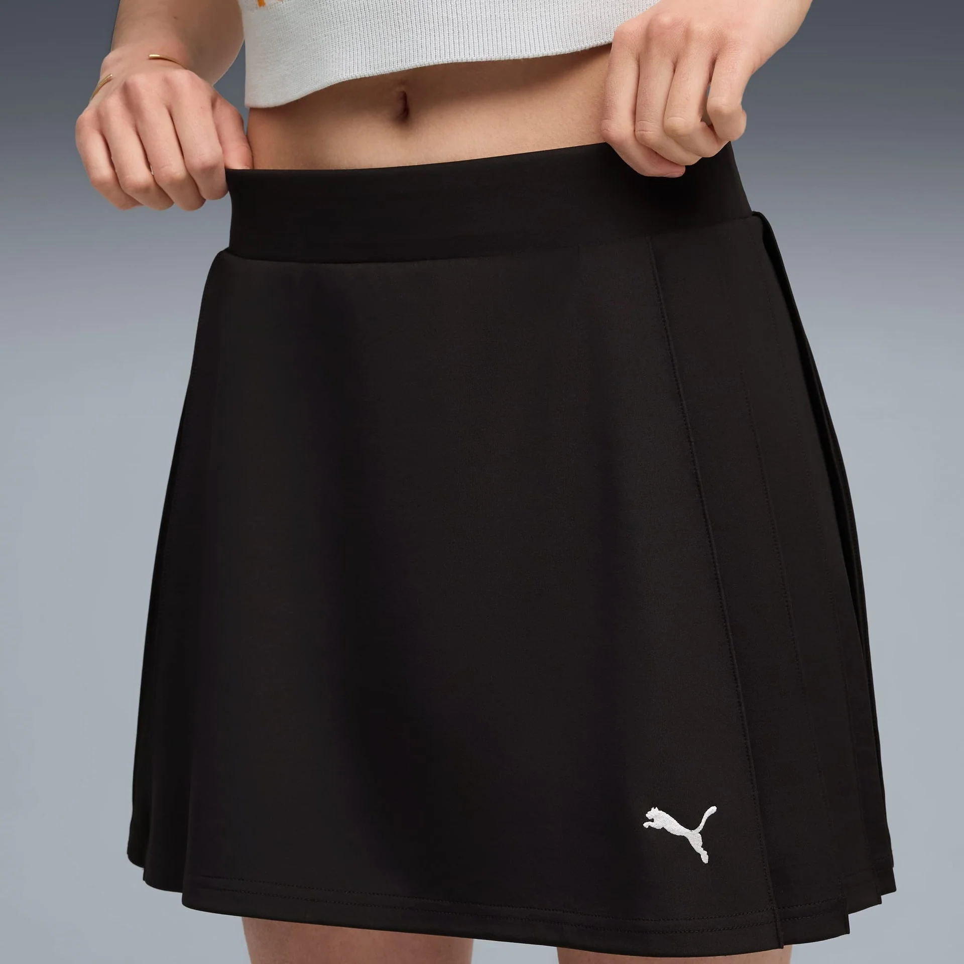 Wardrobe Essentials Pleated Skirt Women - Image 4