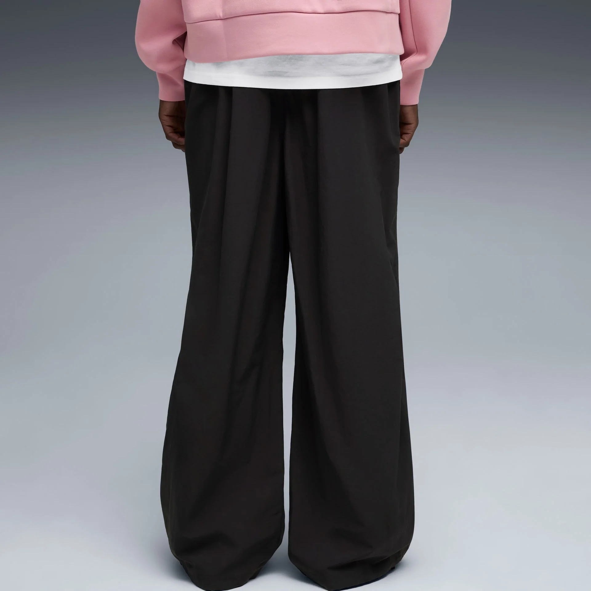 Wardrobe Essentials Oversized Parachute Pants Men - Image 2