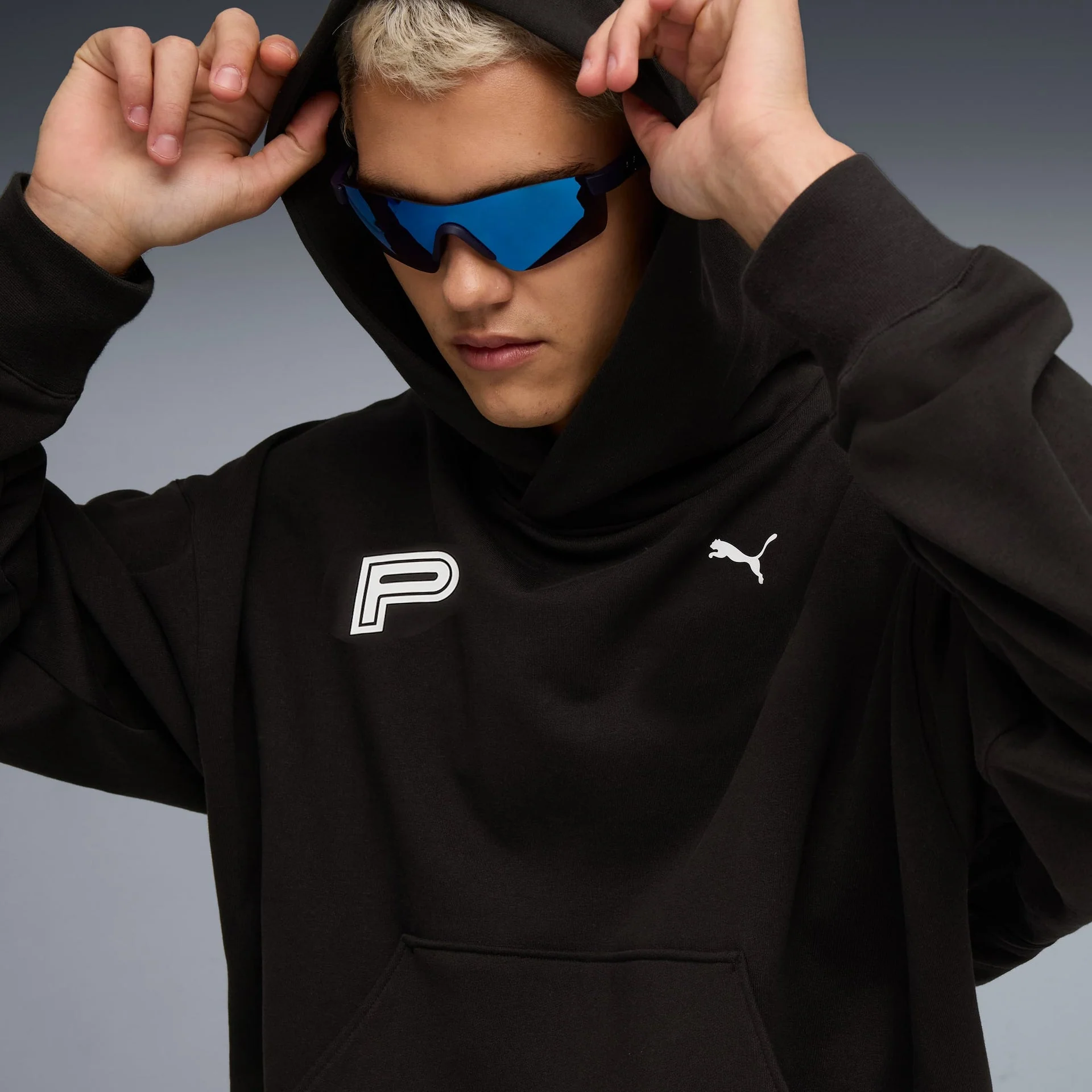 FUTURE.PUMA.ARCHIVE Graphic Boxy Hoodie Unisex - Image 4