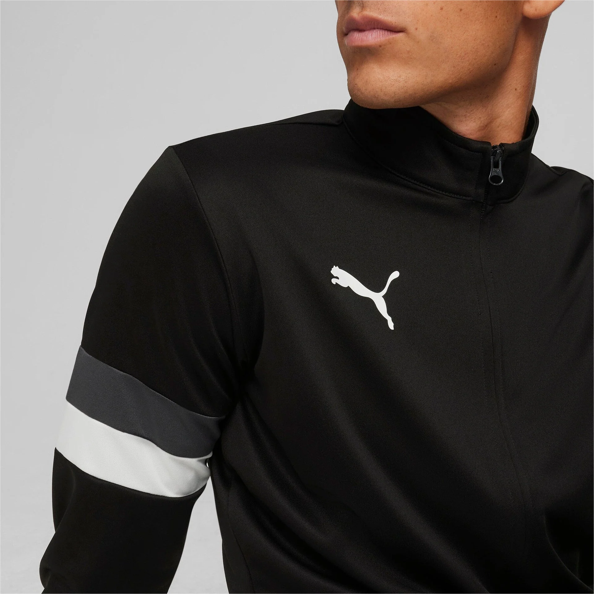 teamRISE Tracksuit - Image 5
