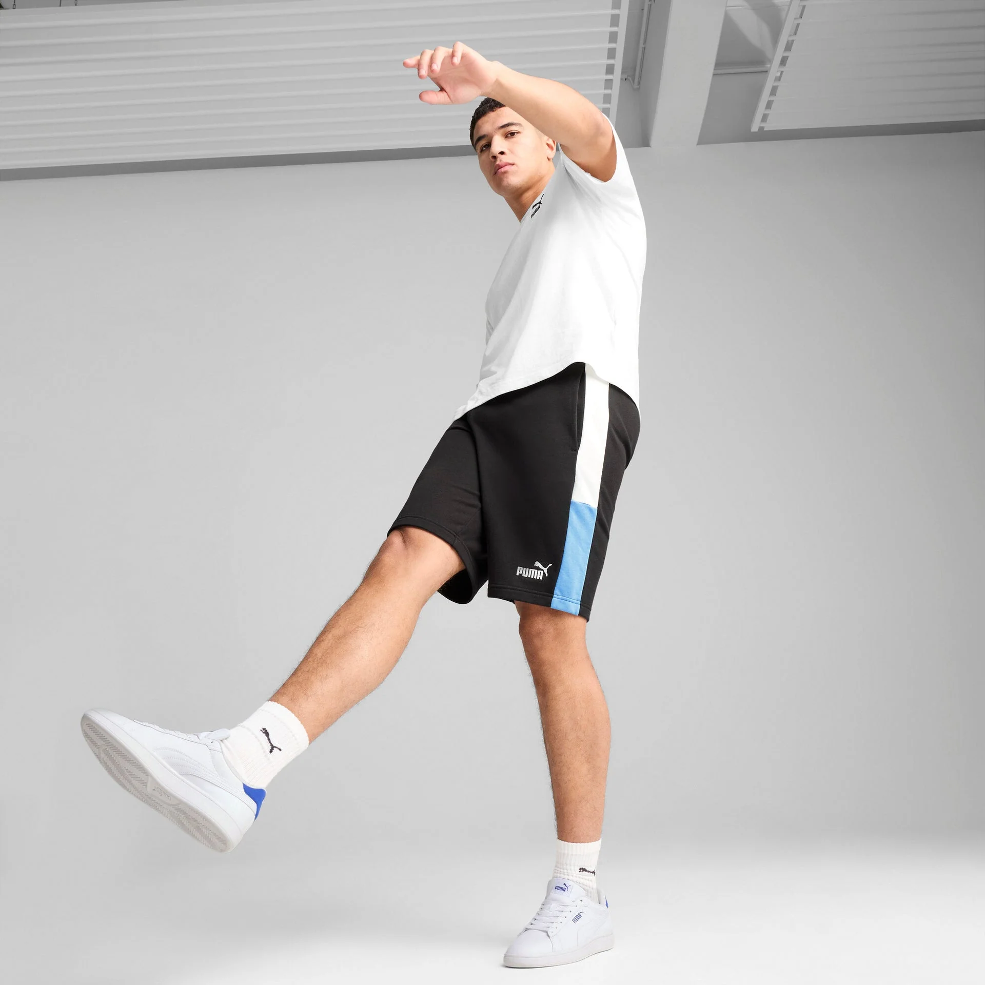 ESS BLOCK Shorts 10" - Image 5