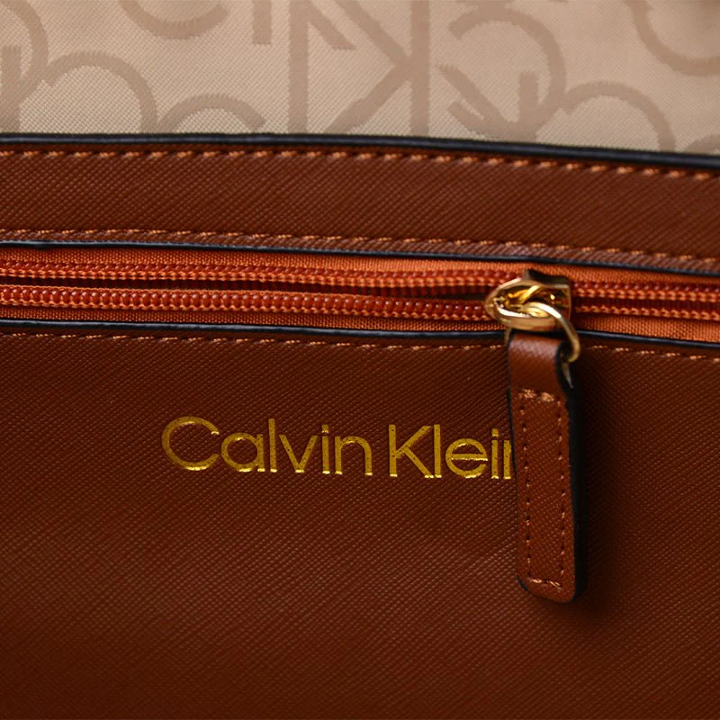 CALVIN  KLEIN Minimal shoulder Bag CB68 - Image 4