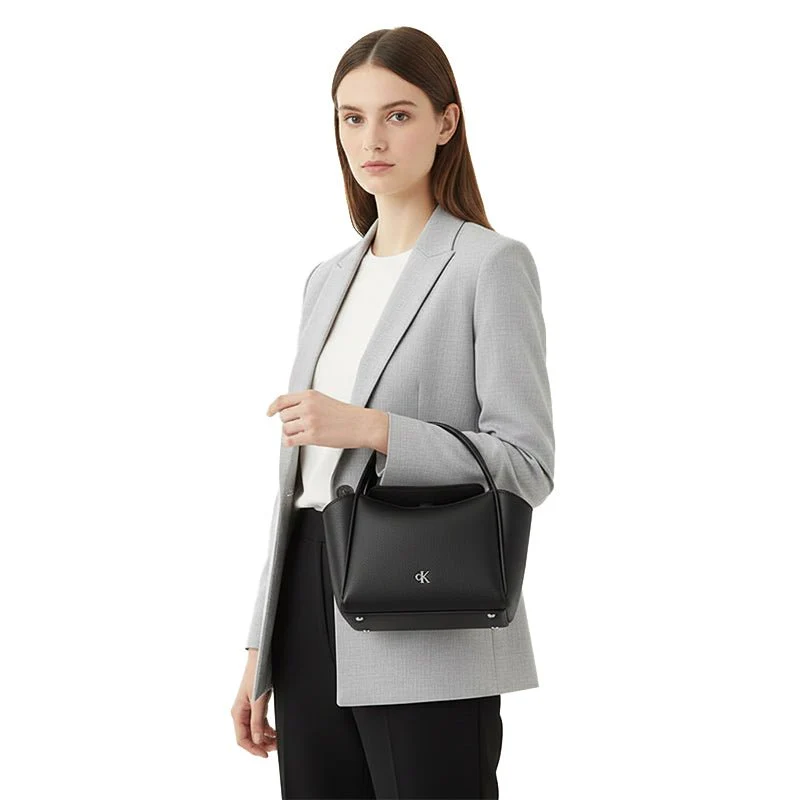 CALVIN KLEIN Timor Tina Bag Shoulder Bag CB56 - Image 2