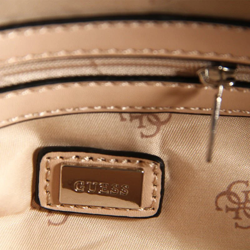 GUESS Kamryn - Image 10