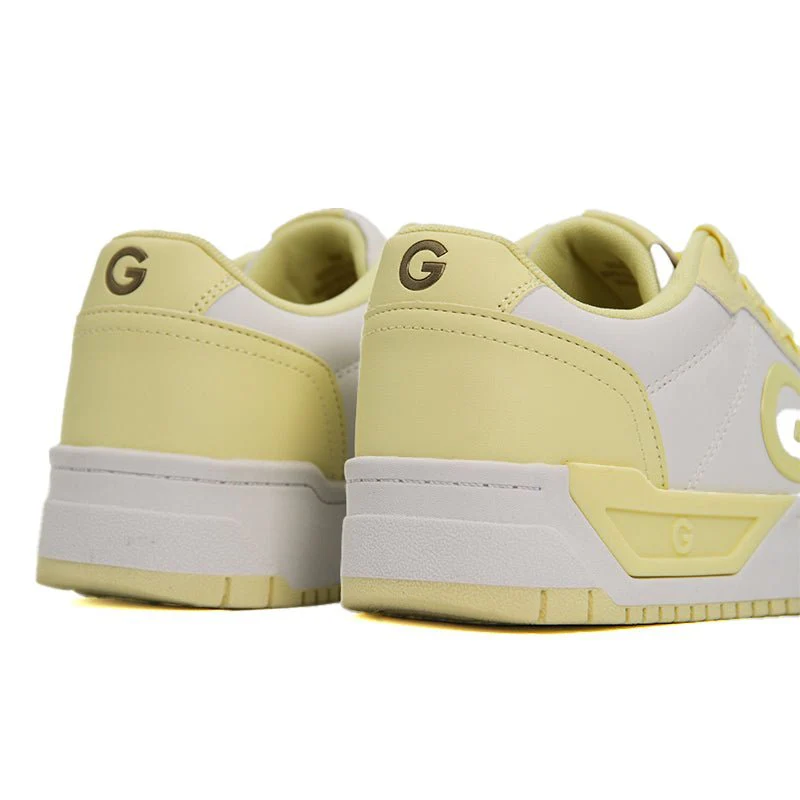 GUESS Los Angeles Holdin WOMEN SHOES GUW475 - Image 5