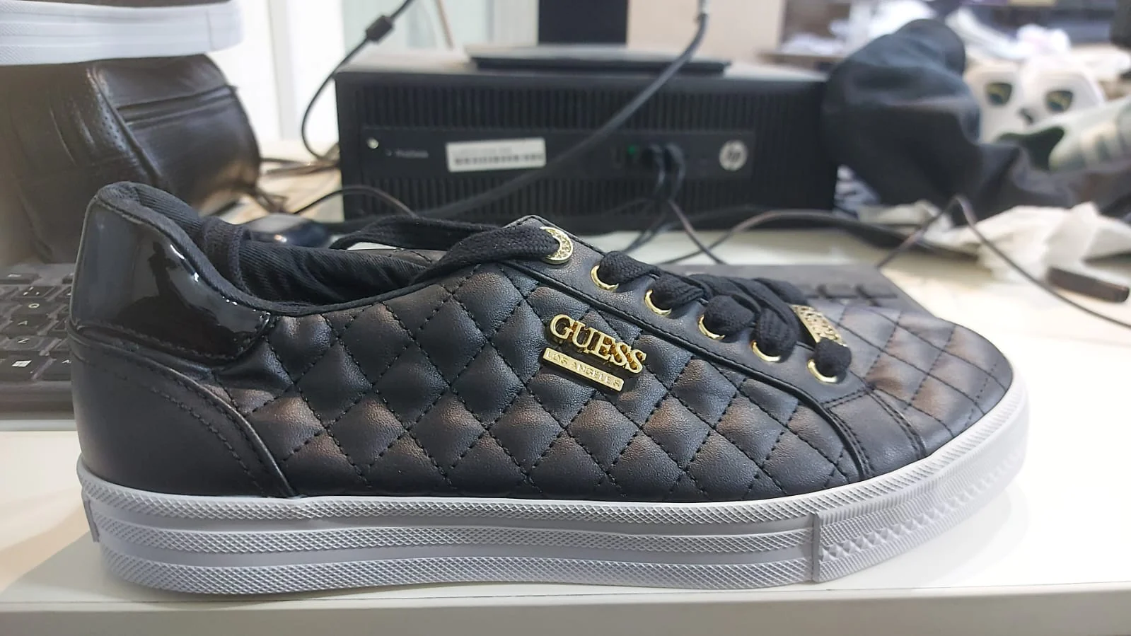 GUESS LOVEN WOMEN SHOES GUW577