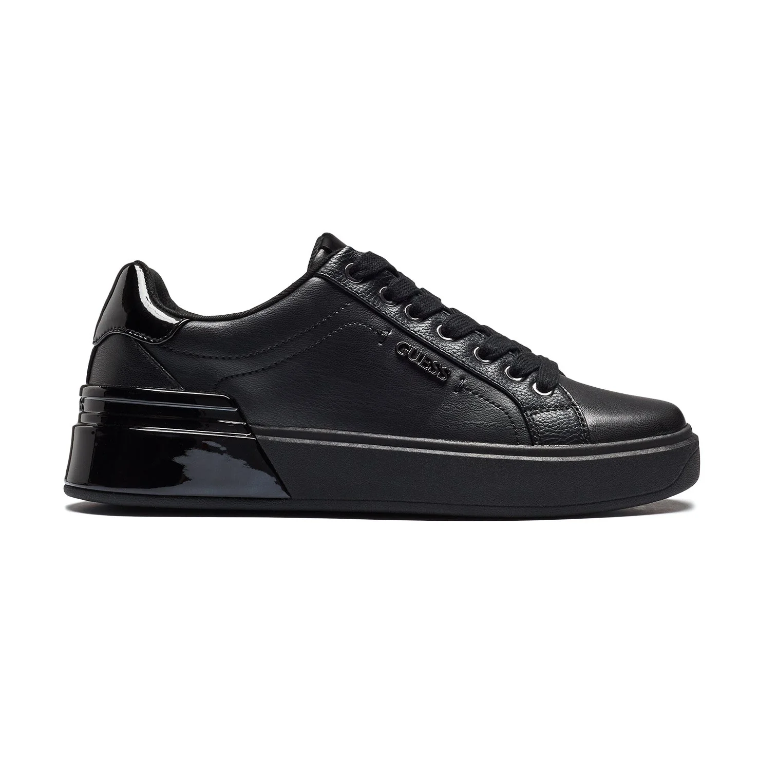 GUESS Women's GUESS CORLINA sneakers GUW582