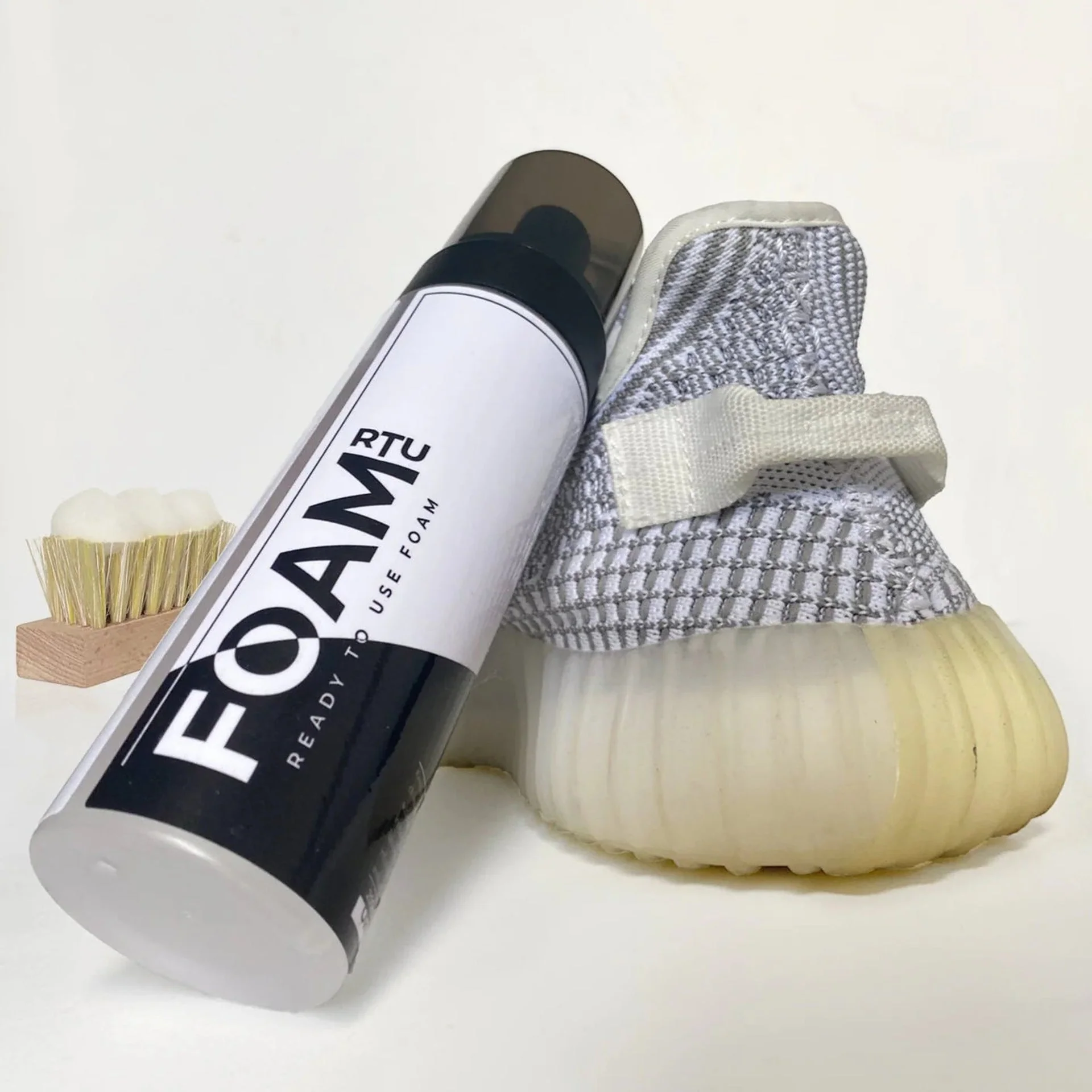 RTU FOAM SHOE CLEANER 200ML - Image 5