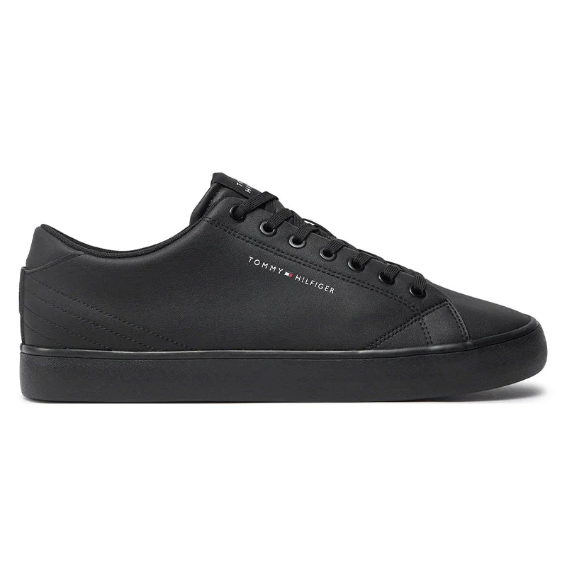 Tommy Hilfiger Nero Sneakers TOM144
