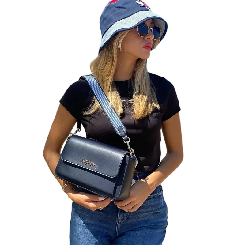 TOMMY HILFIGER Signature-ShoulderBag-Navy- TB3 - Image 2