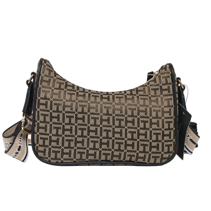 TOMMY HILFIGER Riley All Over Monogram Baguette Bag TB153 - Image 3