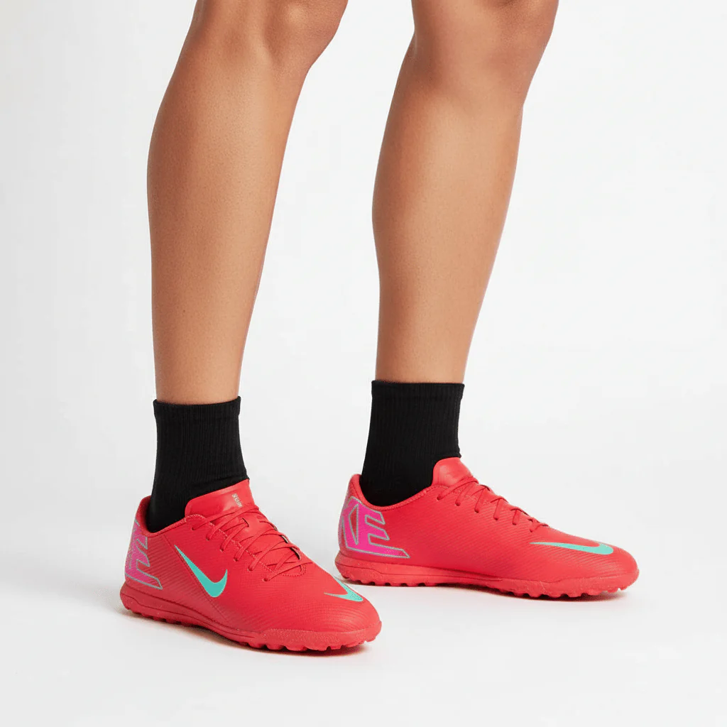 NIKE VAPOR16CLUBTF - Image 2