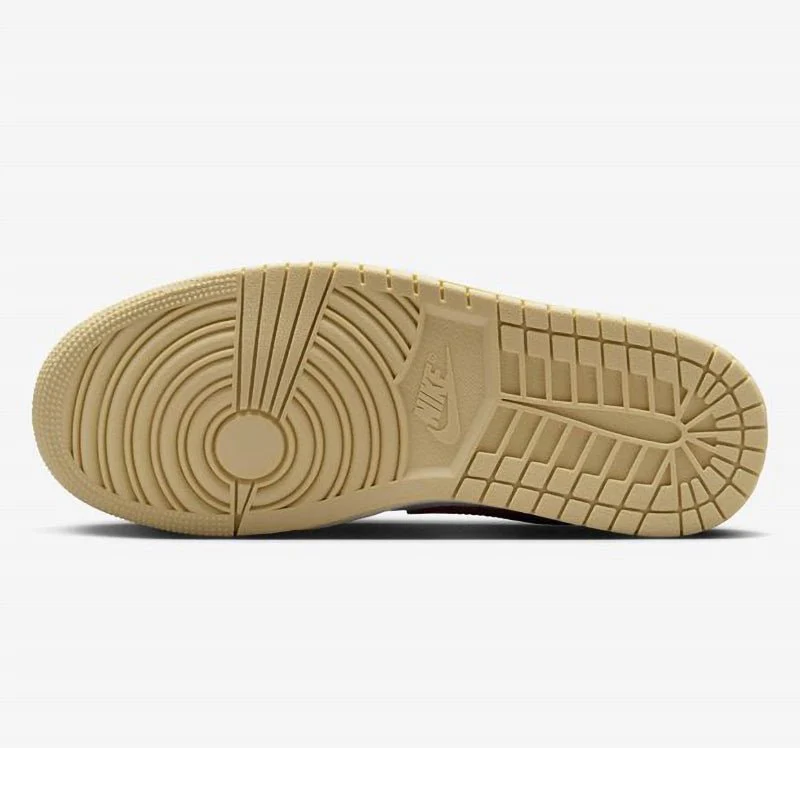 NIKE WMNSAIRJORDAN1LOWCE - Image 6